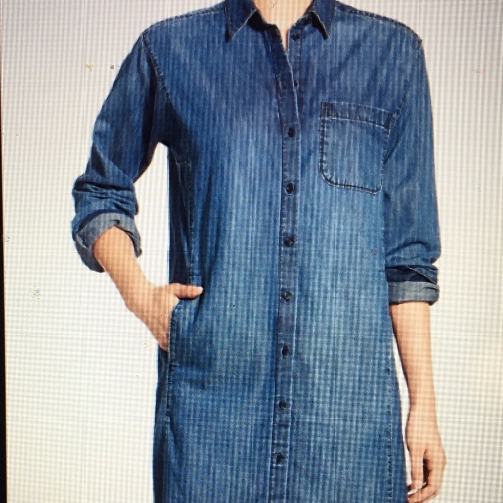 Madewell Denim blue chambray shirtdress. SZ Small